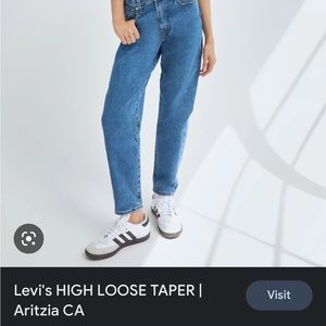 LEVI’S HIGH LOOSE TAPER BLUE JEANS